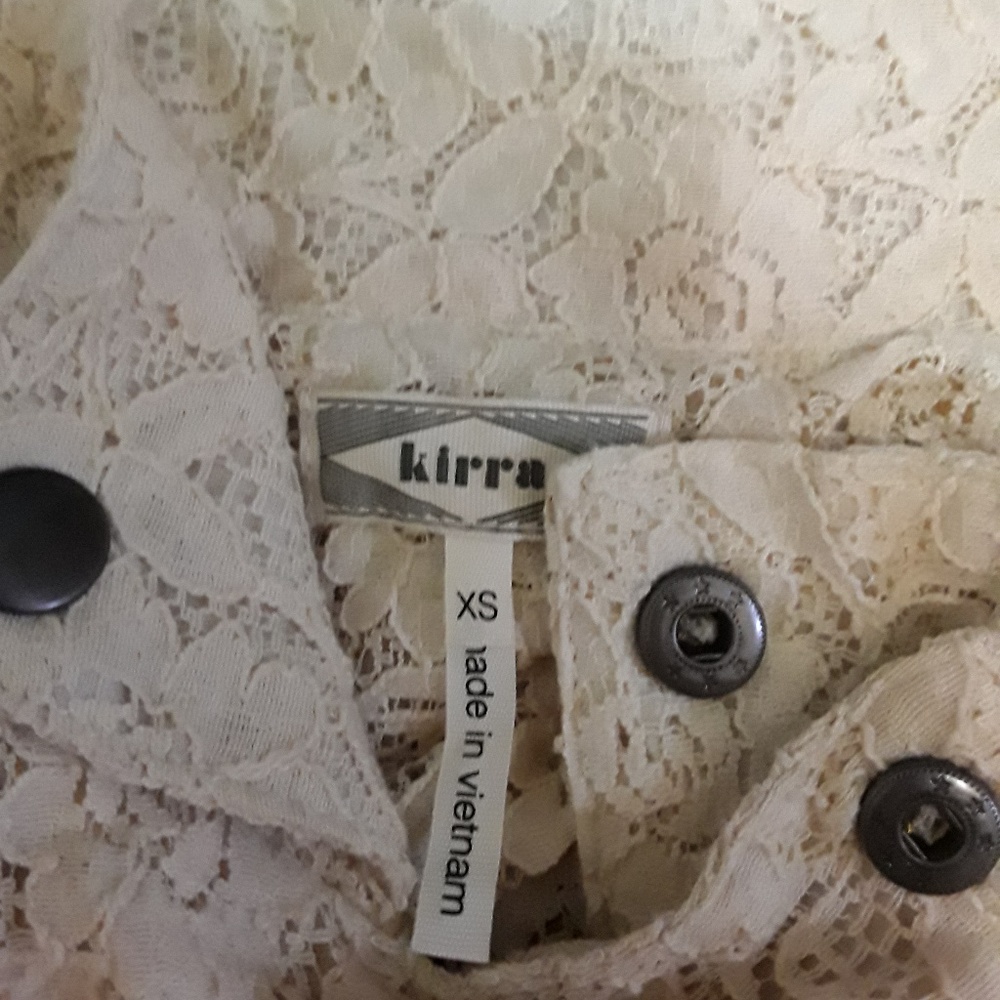 Kirra cream lace moto jacket! - Picture 4 of 5